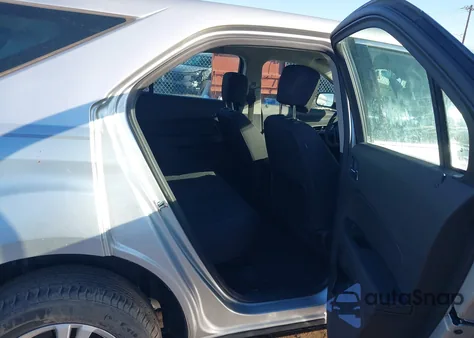 2015 Chevrolet Equinox Ls z USA, uszkodzony, nr VIN 1GNFLEEKXFZ120943